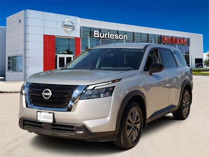 Certified 2025 Nissan Pathfinder S