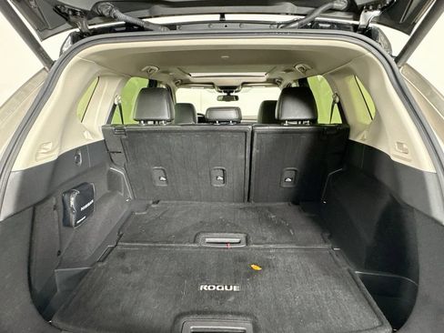 Used 2023 Nissan Rogue SL w/ SL Premium Package FWD image 34