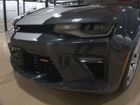 Used 2016 Chevrolet Camaro SS RWD image 10