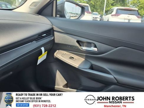 Certified 2026 Nissan Sentra SV w/ SV Convenience Package FWD image 8