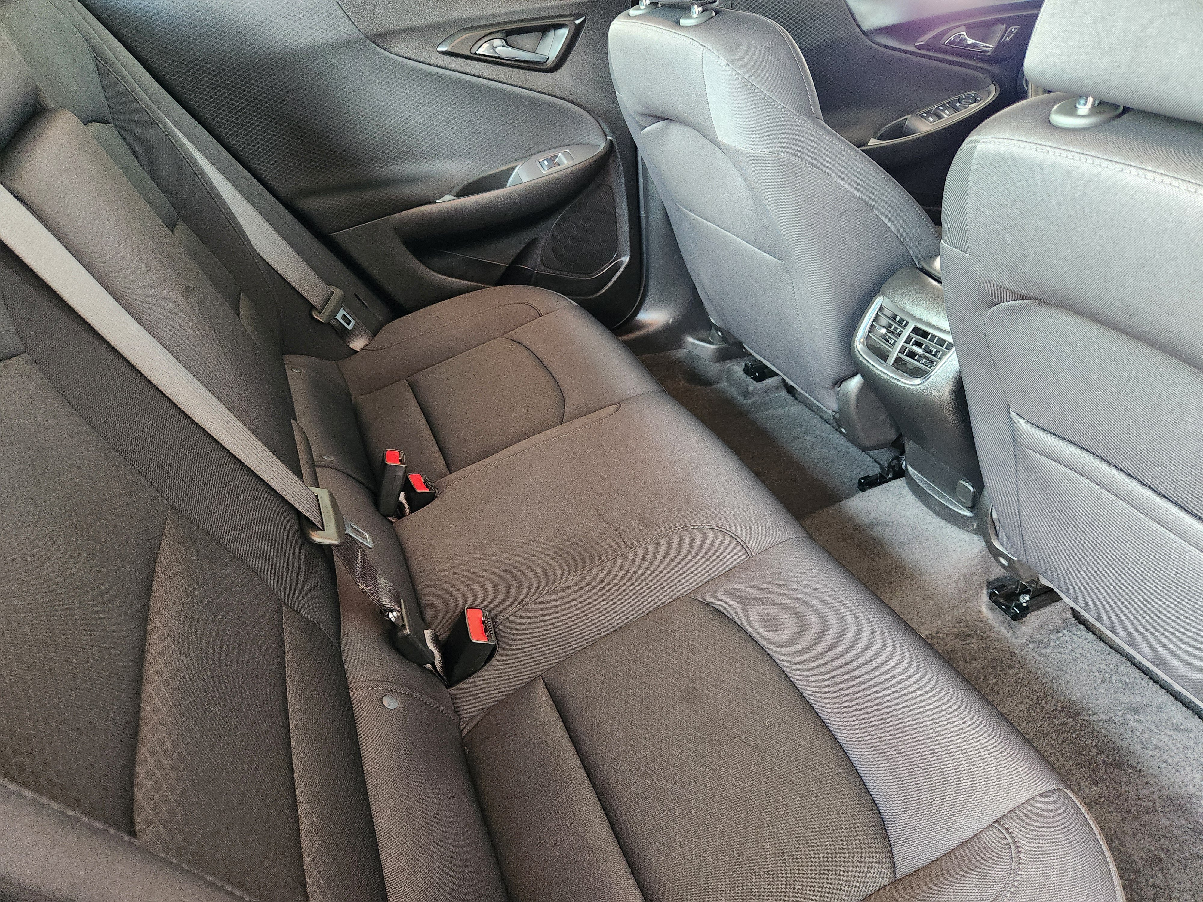 Certified 2025 Chevrolet Malibu LT FWD image 33