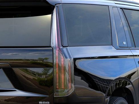 New 2026 Cadillac Escalade ESV Sport w/ Touring Package AWD/4WD image 11