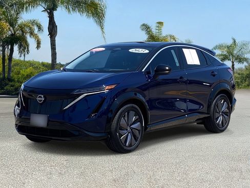 Certified 2023 Nissan Ariya FWD image 2