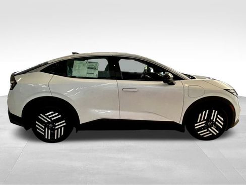 New 2026 Nissan Leaf SV+ w/ Floor Mat Package (SV+) FWD image 4