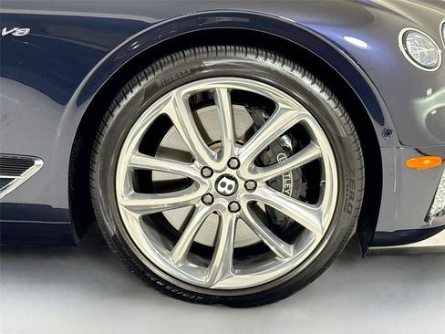 Used 2022 Bentley Continental GT AWD/4WD image 35