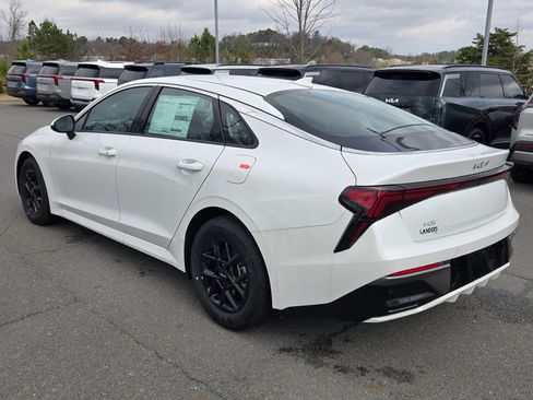 New 2026 Kia K5 LXS image 5