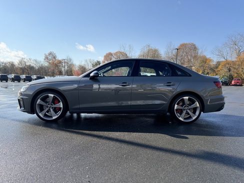 Used 2023 Audi A4 2.0T Prestige w/ Prestige Package image 3