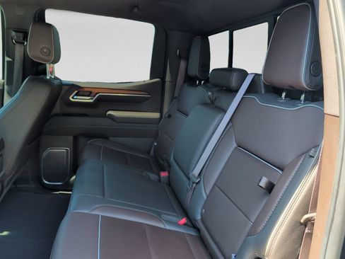 Used 2022 GMC Sierra 1500 Denali AWD/4WD image 31