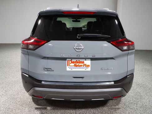 Used 2022 Nissan Rogue SL w/ SL Premium Package image 8