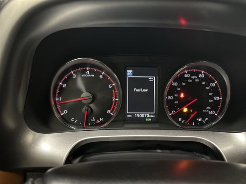 Used 2016 Toyota RAV4 SE w/ Protection Package image 21