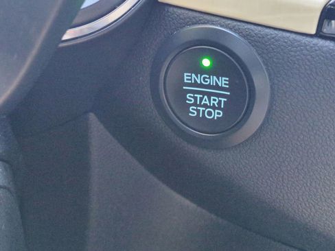 Used 2021 Ford Escape Titanium w/ Titanium Elite Package image 30