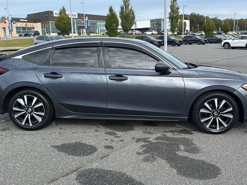 Used 2022 Honda Civic EX-L image 4