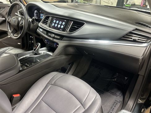 Certified 2019 Buick Enclave Premium image 30