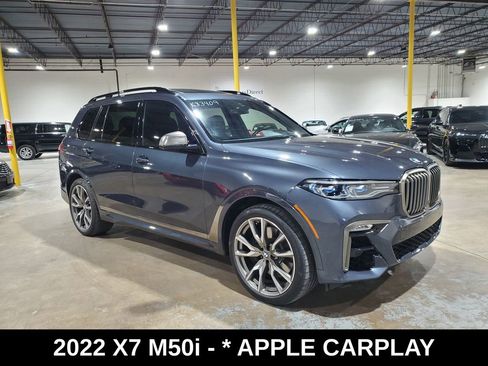 Used 2022 BMW X7 M50i w/ Executive Package AWD/4WD image 3