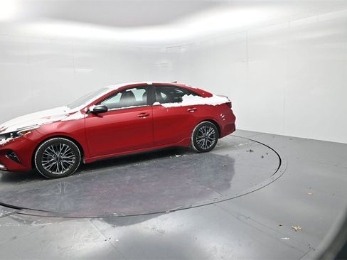 Certified 2024 Kia Forte GT-Line w/ GT-Line Premium Package image 4