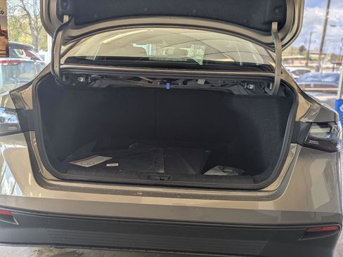 New 2026 Nissan Sentra SV FWD image 32
