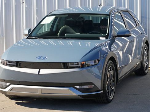 Used 2023 Hyundai Ioniq 5 SEL image 45