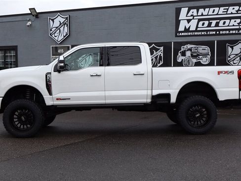 Used 2024 Ford F350 Platinum w/ FX4 Off-Road Package AWD/4WD image 2