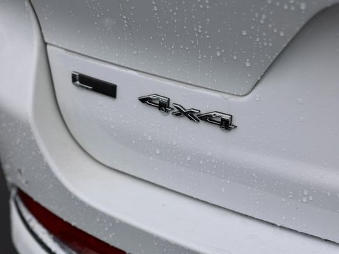 Used 2023 Jeep Grand Cherokee L Overland image 10