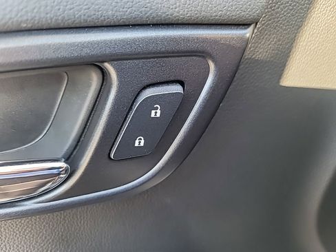 Used 2018 Chevrolet Tahoe LT w/ Max Trailering Package image 12