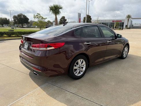 Used 2017 Kia Optima LX w/ Convenience Plus Package image 6