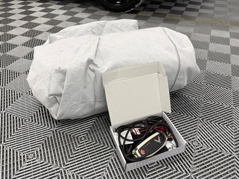 Used 2017 Chevrolet Corvette 1LT image 12