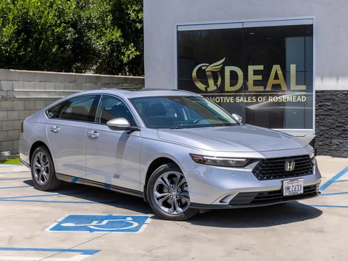 Used 2024 Honda Accord EX-L image 2