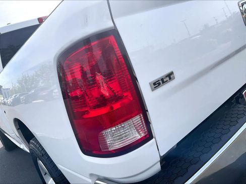 Used 2024 RAM 1500 Classic SLT AWD/4WD image 31