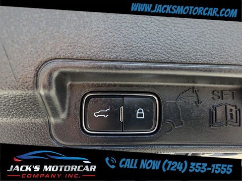 Used 2025 Ford Explorer Active w/ Active Comfort Package AWD/4WD image 24