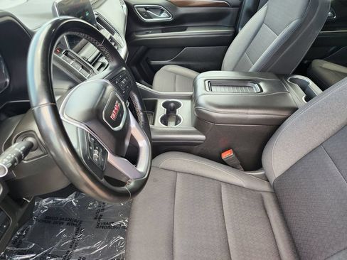 Used 2024 GMC Yukon XL SLE w/ Max Trailering Package AWD/4WD image 4