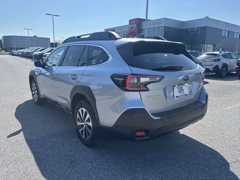 Certified 2024 Subaru Outback Premium AWD/4WD image 15