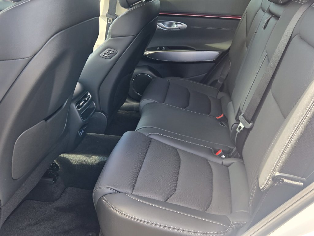 New 2027 Genesis GV70 2.5T Select AWD/4WD image 6