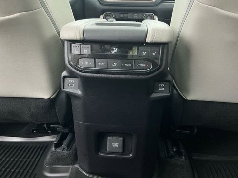 Used 2026 Toyota Grand Highlander AWD Hybrid image 20