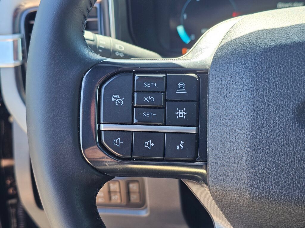 Used 2026 Ford F350 Platinum AWD/4WD image 39