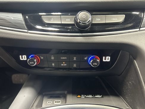 Used 2024 Buick Enclave Essence w/ LPO, Floor Liner Package AWD/4WD image 12