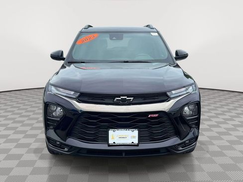 Used 2023 Chevrolet TrailBlazer RS w/ Convenience Package AWD/4WD image 2