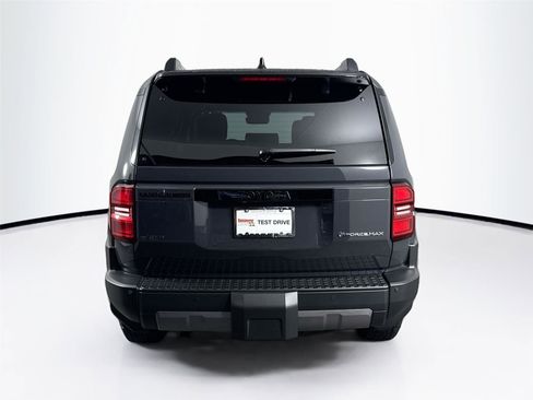 Certified 2024 Toyota Land Cruiser image 13