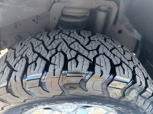 Used 2021 RAM 2500 Tradesman AWD/4WD image 10