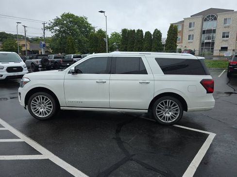 Used 2022 Ford Expedition Max Platinum AWD/4WD image 6