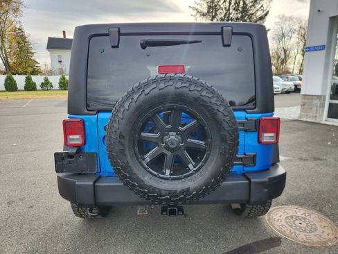 Used 2016 Jeep Wrangler Unlimited Sport w/ Quick Order Package 24S AWD/4WD image 12