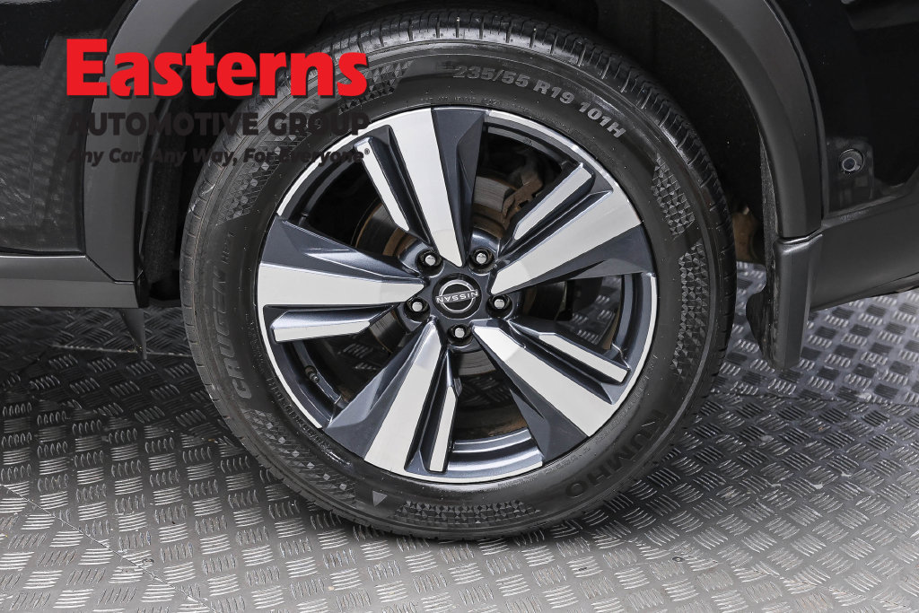 Used 2023 Nissan Rogue SL w/ SL Premium Package AWD/4WD image 9