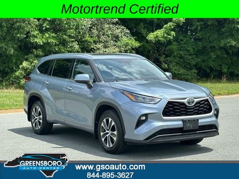 Used 2020 Toyota Highlander XLE AWD/4WD image 10
