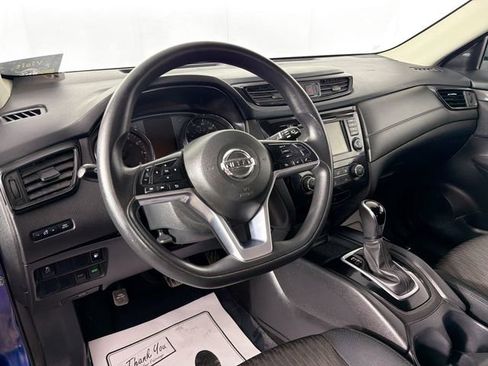 Used 2019 Nissan Rogue S FWD image 9