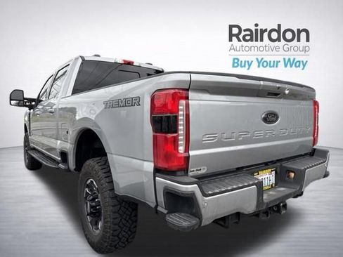 Used 2024 Ford F250 Lariat w/ Lariat Ultimate Package AWD/4WD image 12