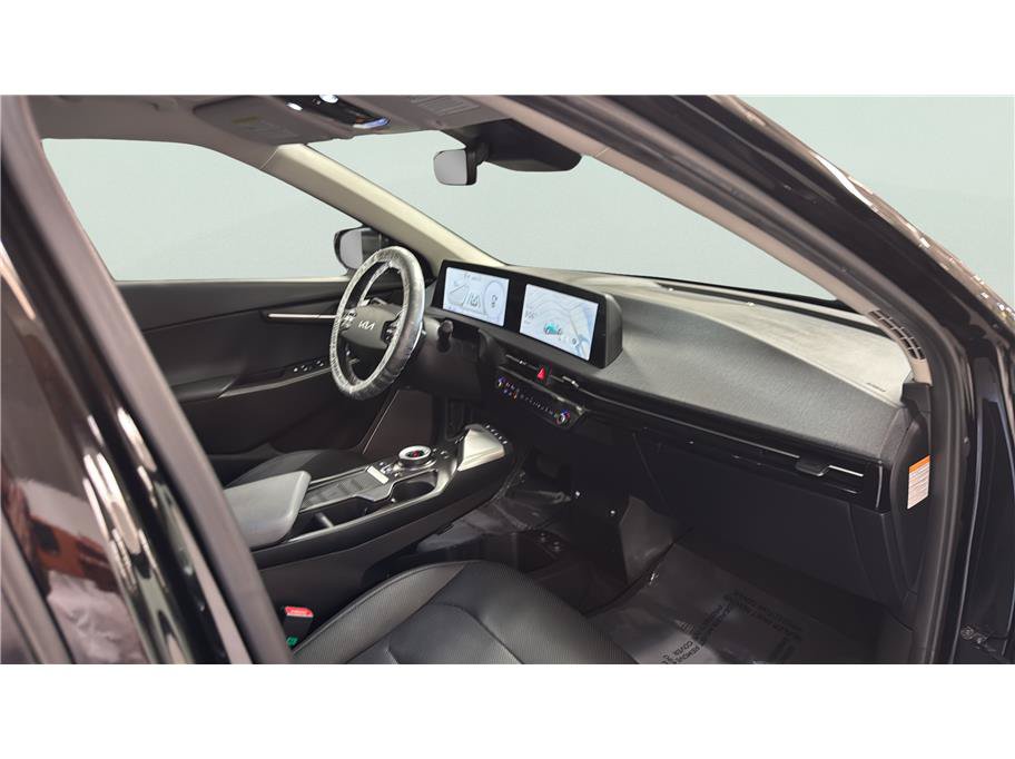 Used 2023 Kia EV6 Wind AWD/4WD image 25