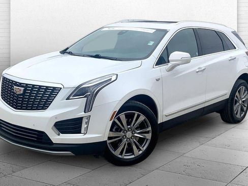 Certified 2025 Cadillac XT5 Premium Luxury image 12