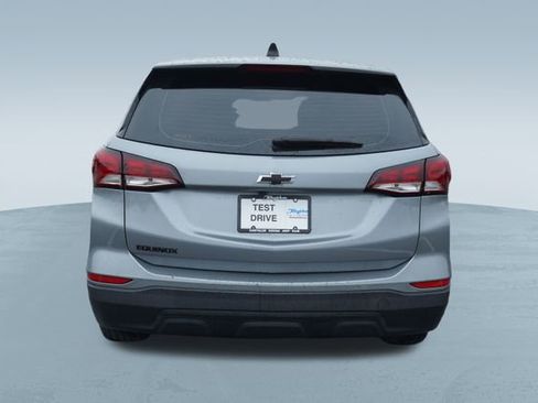 Used 2024 Chevrolet Equinox LS w/ Sport Edition image 8