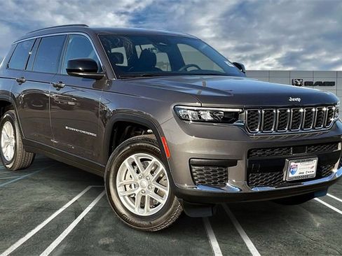 New 2025 Jeep Grand Cherokee L Laredo w/ Luxury Tech Group I image 14