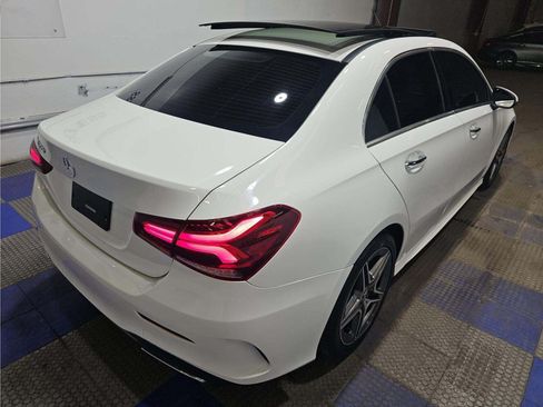 Used 2021 Mercedes-Benz A 220 image 3