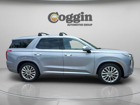 Used 2020 Hyundai Palisade Limited FWD image 6